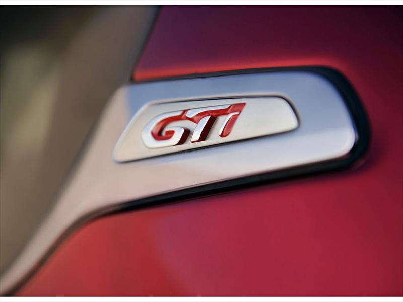 Peugeot 208 GTi Concept