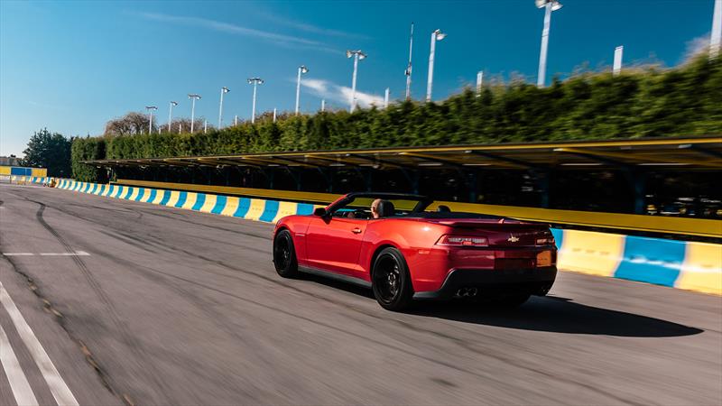 Chevrolet Camaro ZL1 convertible 2014
