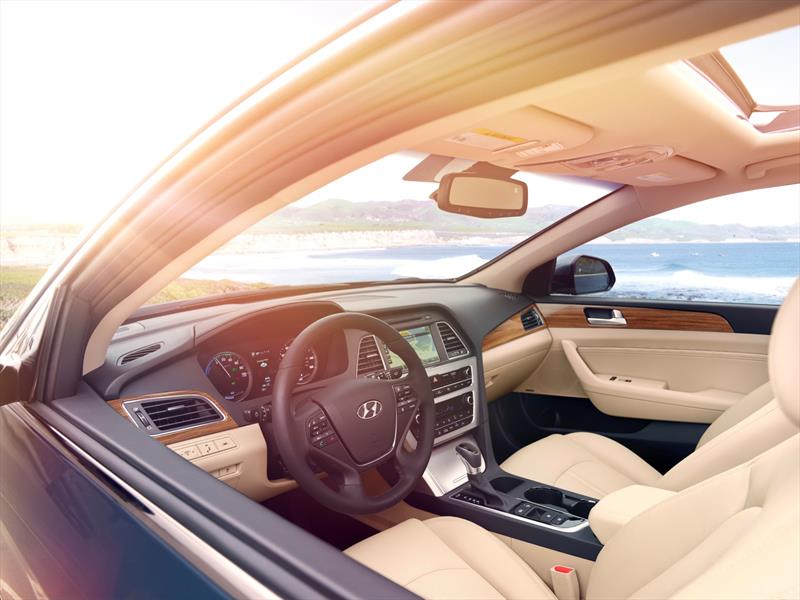 Hyundai Sonata Plug-in Hybrid 2016