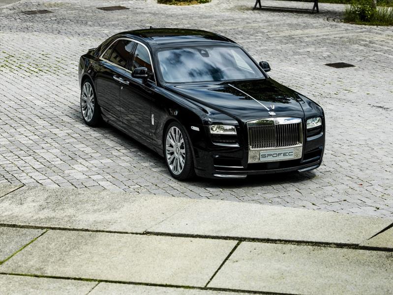 Rolls Royce Ghost modificado por SPOFEC