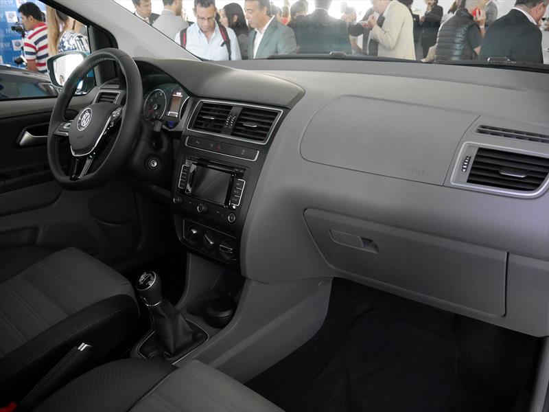 Volkswagen Fox y Cross Fox se renuevan