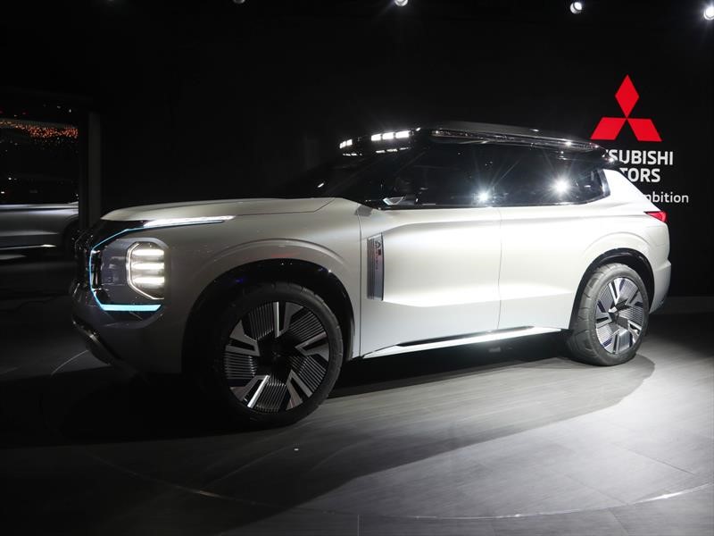 Mitsubishi Engelberg Tourer