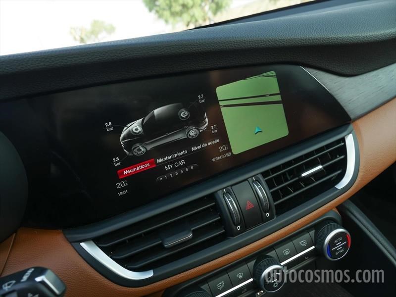 Alfa Romeo Giulia 2017