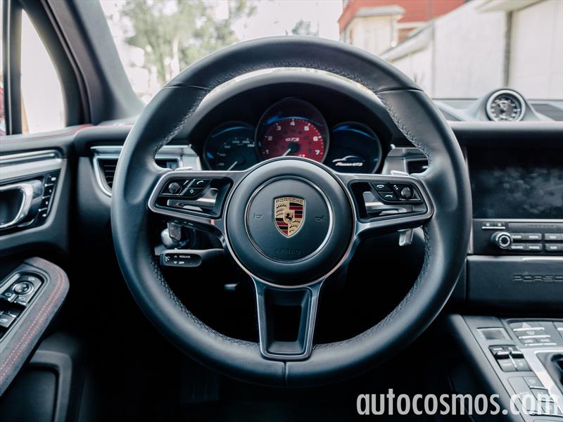 Porsche Macan GTS 2016
