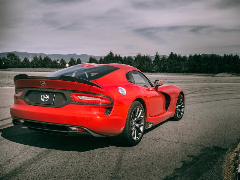 SRT Viper GTS 2014