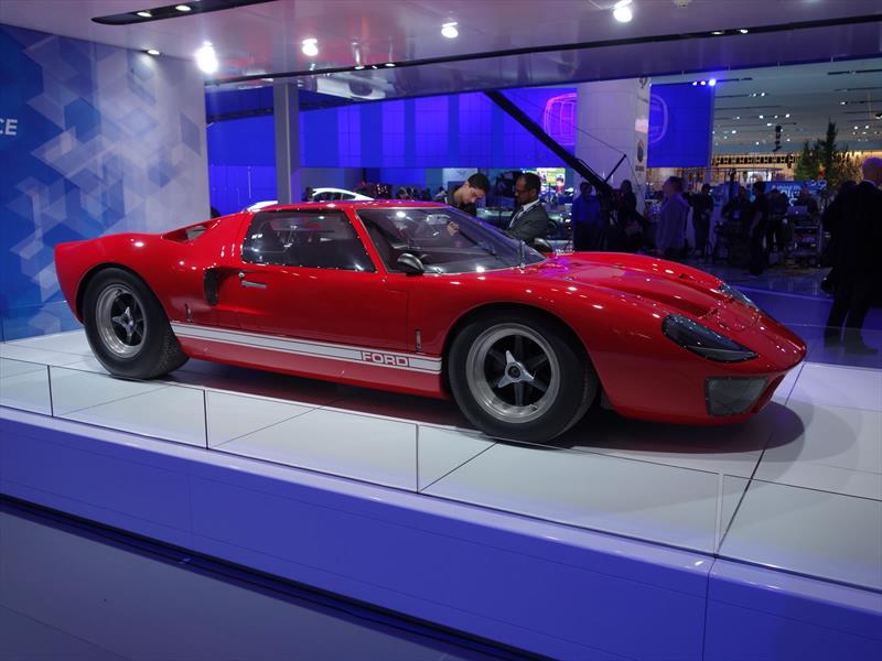 Ford GT 40