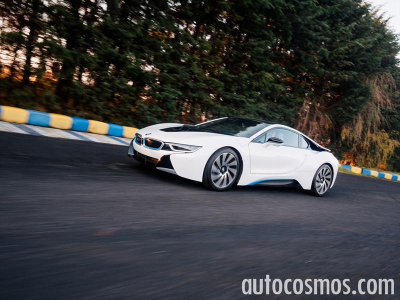 BMW i8