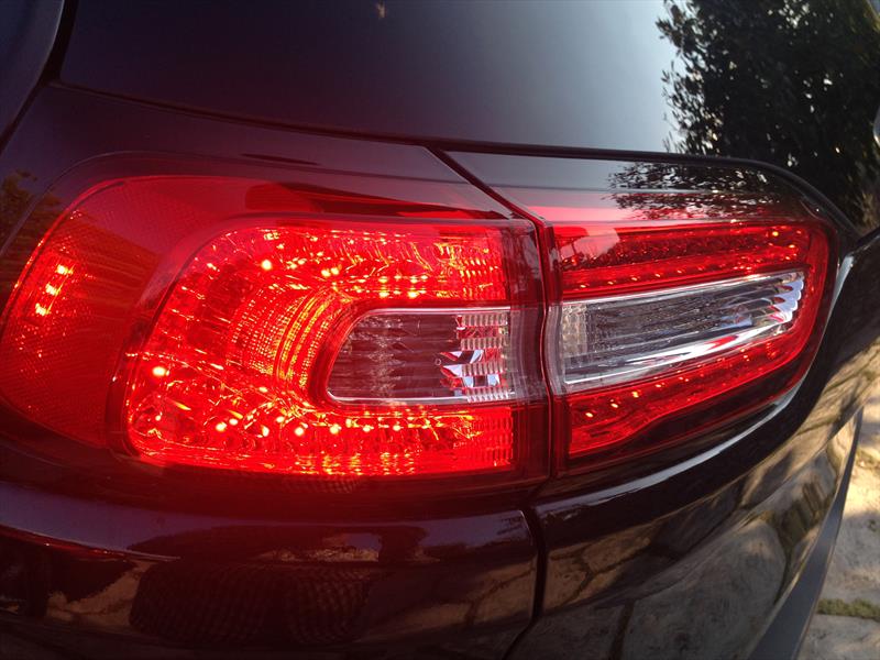 Jeep Cherokee 2014 llega a México