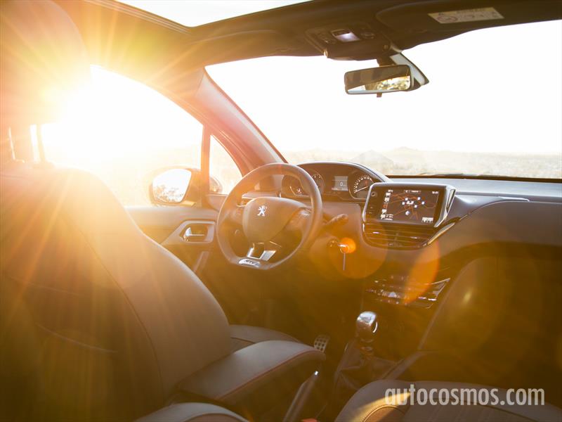 Peugeot 208 GT a prueba en Argentina