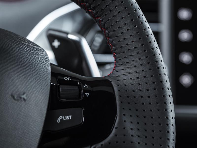 El nuevo Peugeot 308 GT calienta el asfalto