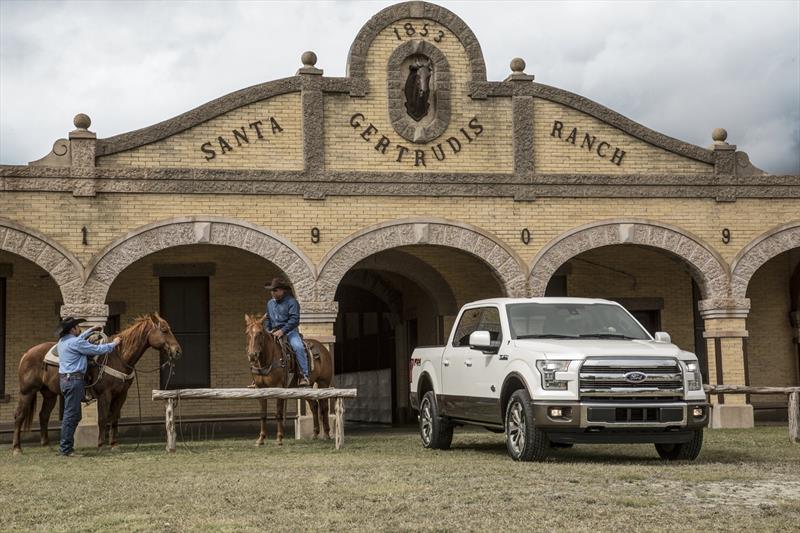 Ford F-150 2015 Truck of Texas