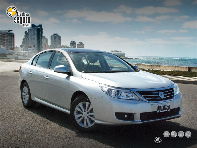 Autos más Seguros 2011 by CESVI