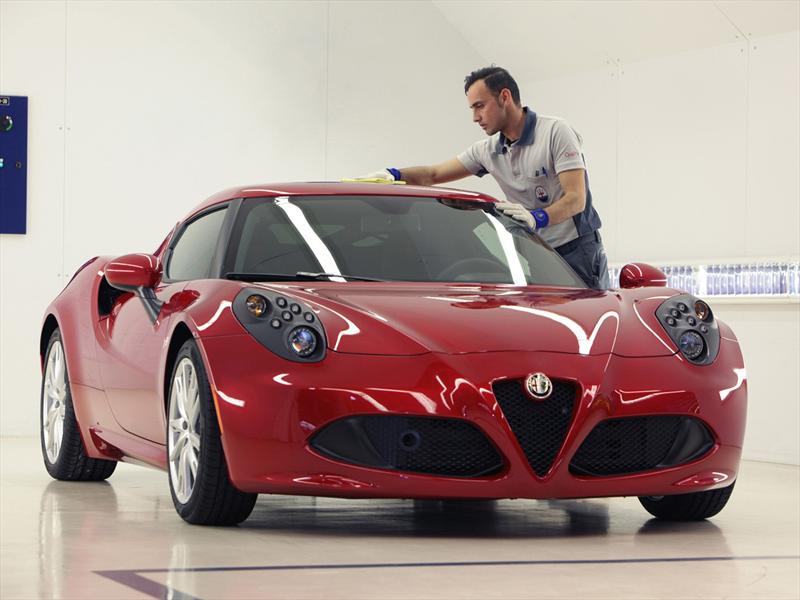 Alfa Romeo 4C, su fabricación