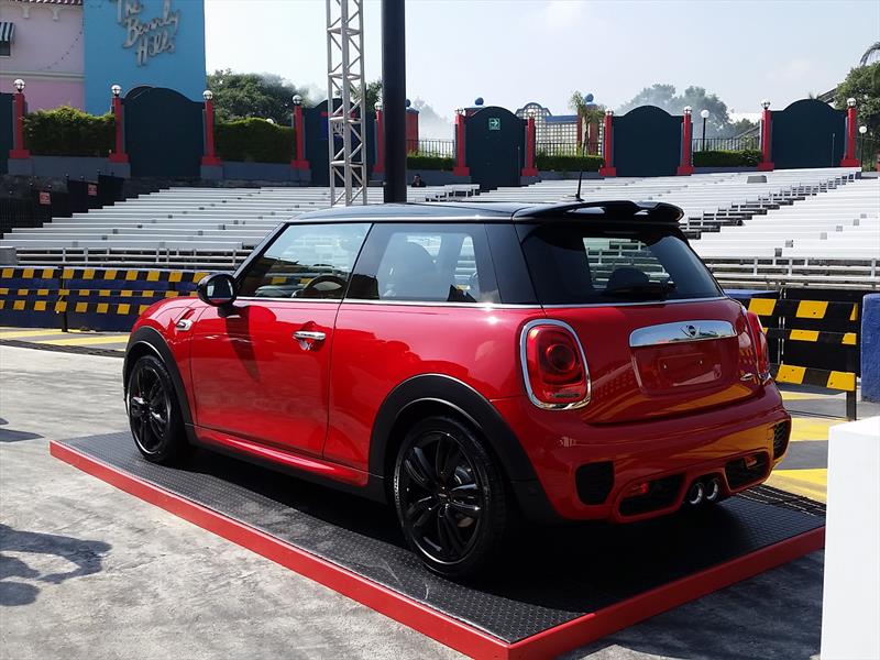 MINI John Cooper Works 2016