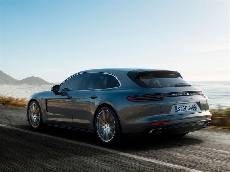 Porsche Panamera Turbo Sport Turismo 2018
