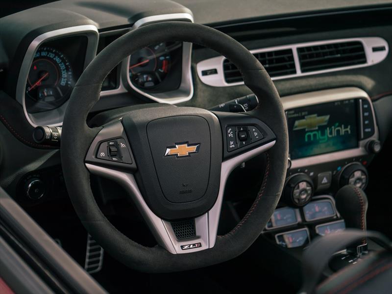 Chevrolet Camaro ZL1 convertible 2014