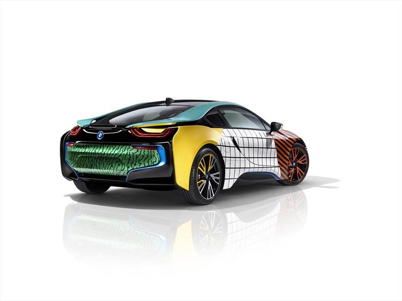 BMW Memphis Style