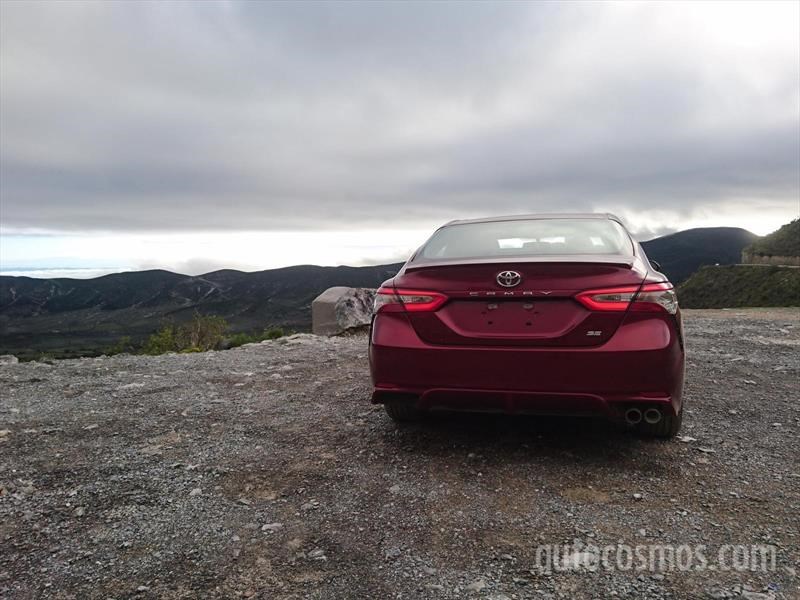 Toyota Camry 2018