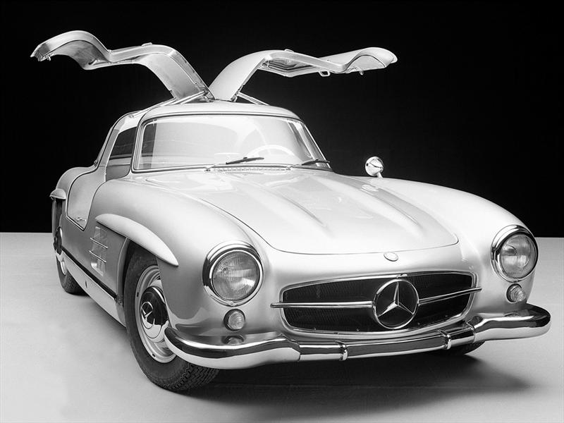 5. Mercedes - Benz Gullwing