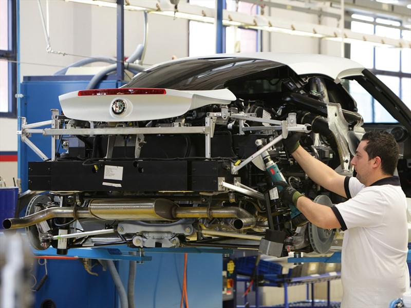 Alfa Romeo 4C, su fabricación
