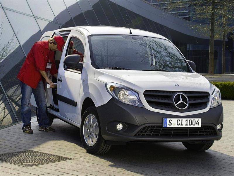 Mercedes-Benz Citan 2013