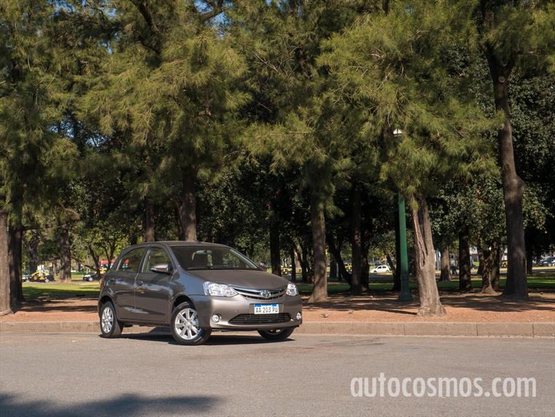 Toyota Etios Automático a prueba