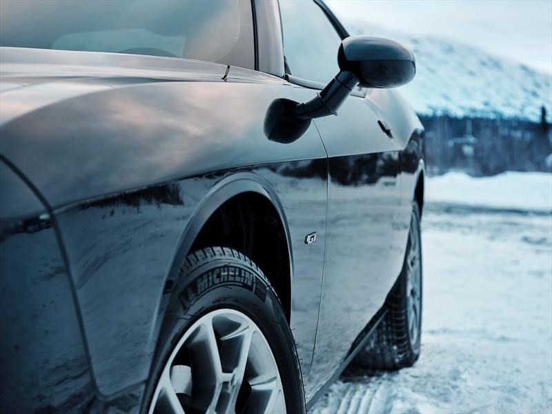 Dodge Challenger GT AWD 2017