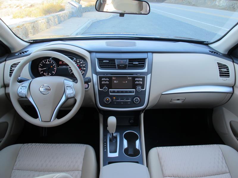 Nissan Altima 2017