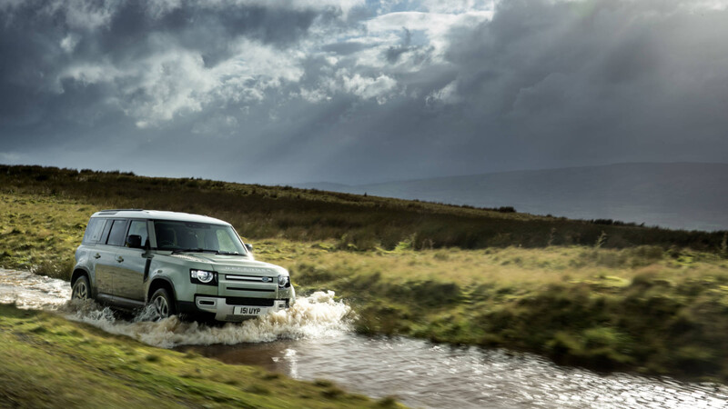 Land Rover Defender PHEV 2021