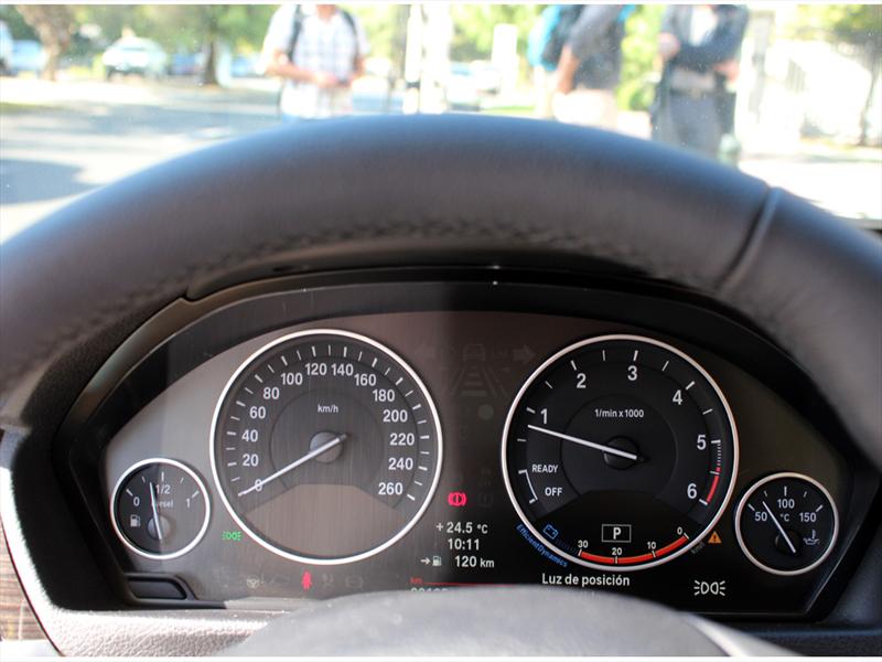 BMW Serie 3 2012. Lanzamiento Chile