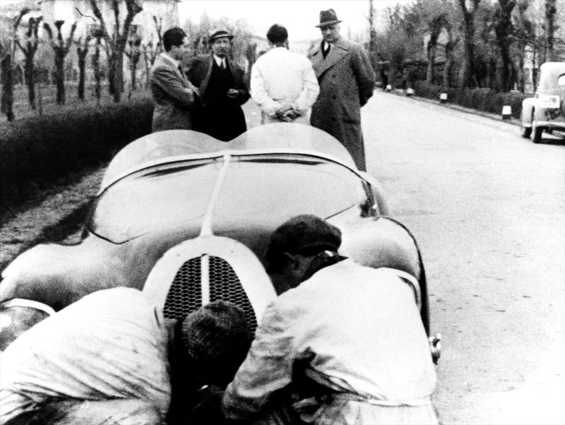 120º aniversario de Enzo Ferrari
