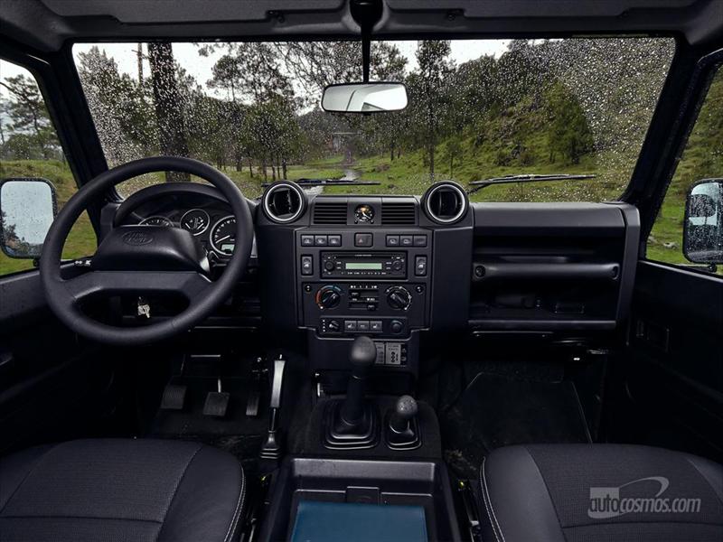 Land Rover Defender SW 90” 2012 a prueba