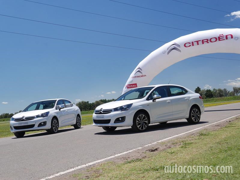 Citroën C4 Lounge S en pista