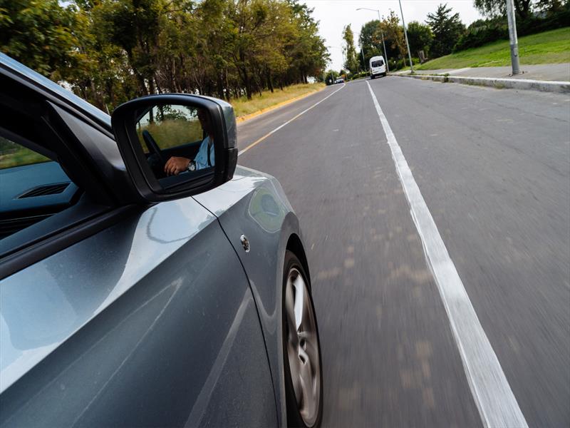 Prueba de consumo en ciudad SEAT Toledo 2014
