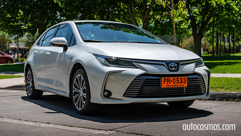 Test Drive Toyota Corolla Hybrid 2021