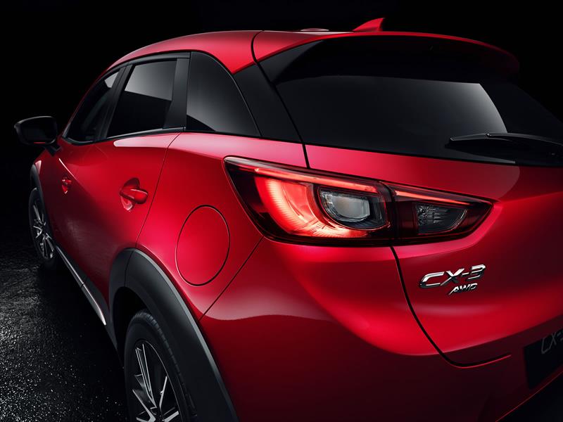 Mazda CX-3 2016 se presenta
