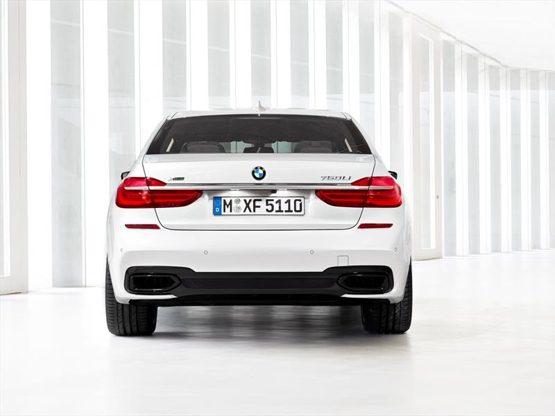 BMW Serie 7 2016 con paquete deportivo M