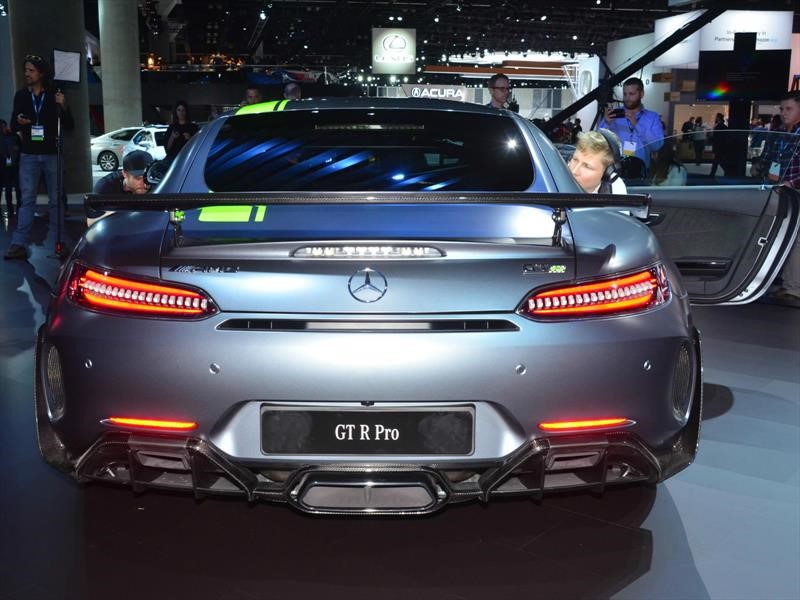 Mercedes-Benz AMG GT R PRO