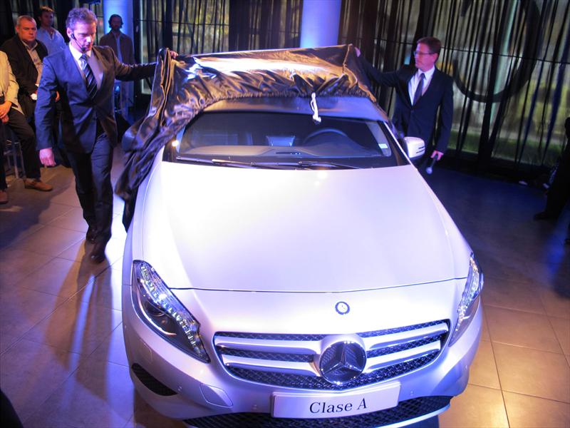 Mercedes-Benz presenta el Clase A
