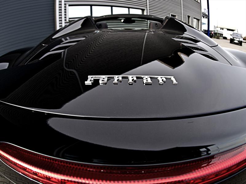 Ferrari 458 Italia Spyder por Wheelsandmore