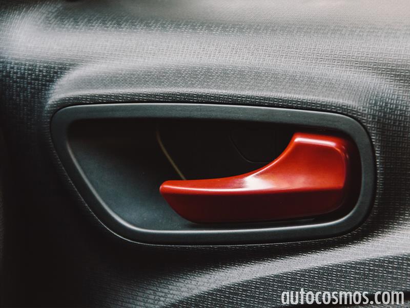 FIAT Uno Sporting 2016