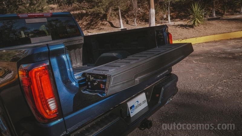 GMC Sierra Denali 2019