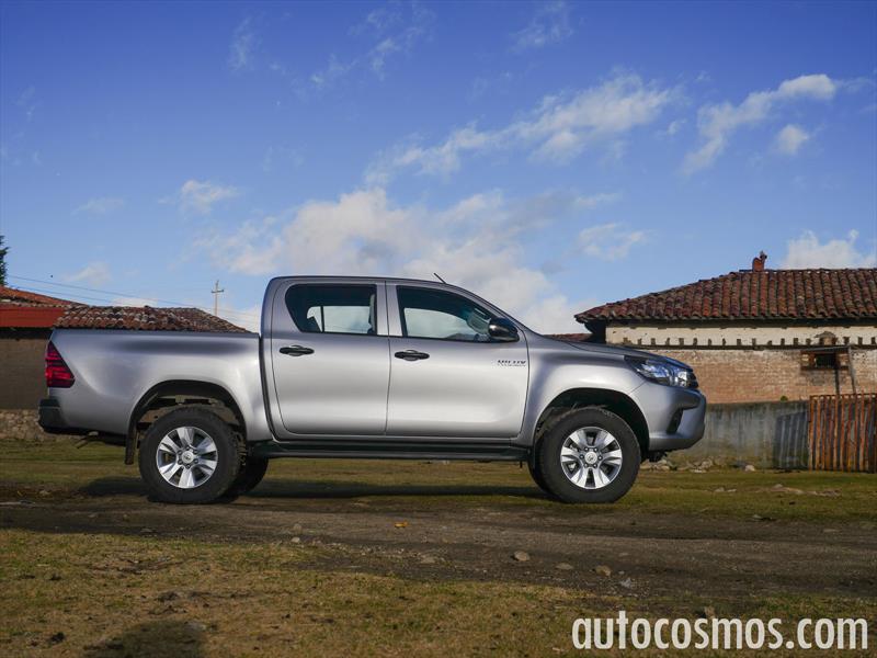 Nissan NP300 vs Toyota Hilux vs Mitsubishi L200