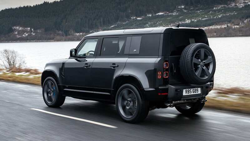 Land Rover Defender V8