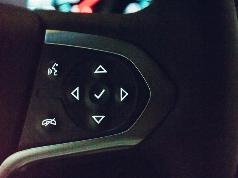 Chevrolet Suburban 2015