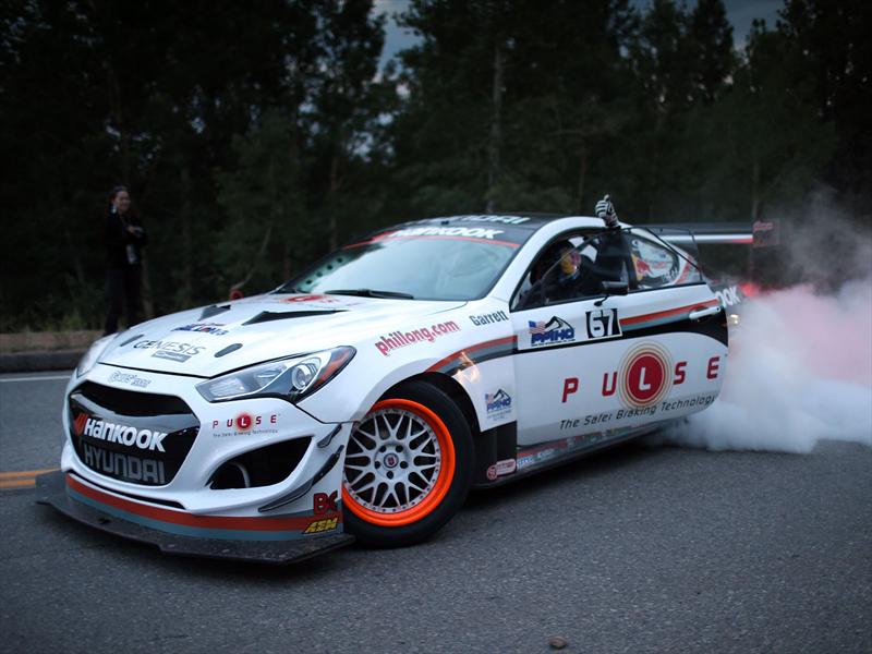 Hyundai Genesis Coupé en Pikes Peak 2012