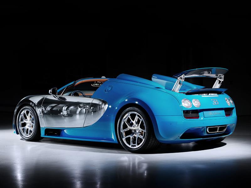 Bugatti Veyron tributo a Meo Costantini