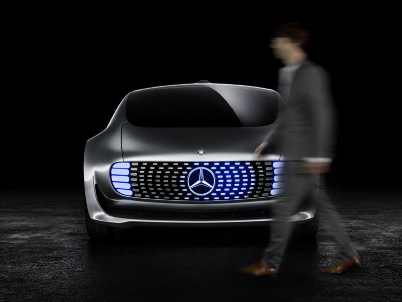 Mercedes-Benz F 015 Luxury in Motion