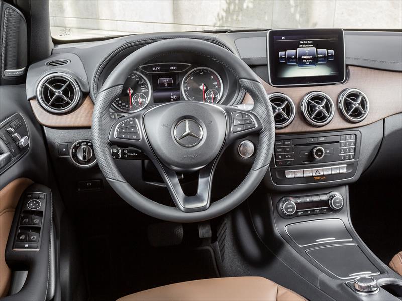 El Mercedes-Benz Clase B se renueva en París