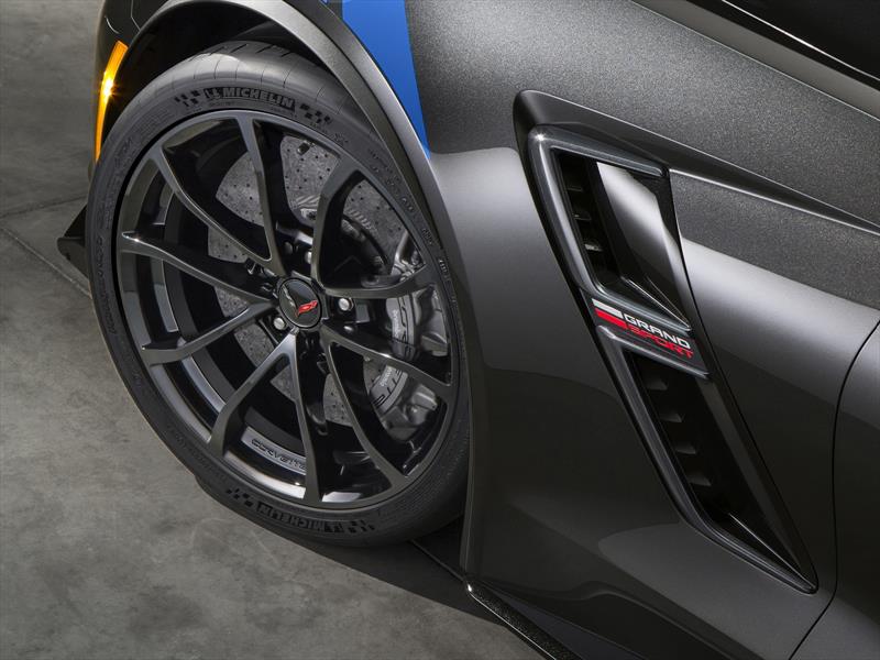 Chevrolet Corvette Grand Sport 2017